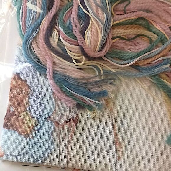 Vintage Little Girl Crewel Kit SUNSET Jan Hagara CATHY Holding A Doll Cottage‎ - Picture 5 of 16